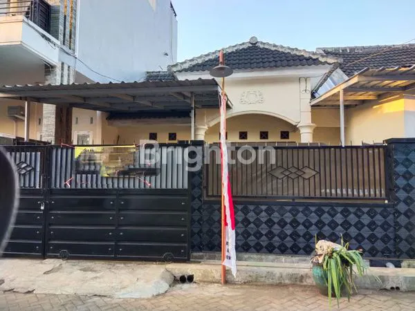 image RUMAH DI PERUMAHAN GRAHA BANDARA (1)