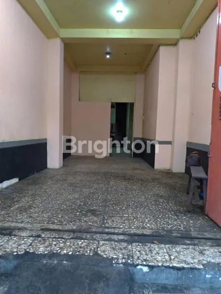 image RUKO 2 LANTAI JALAN RAYA UTAMA PUSAT BISNIS URIP SUMOHARJO JEBRES (2)