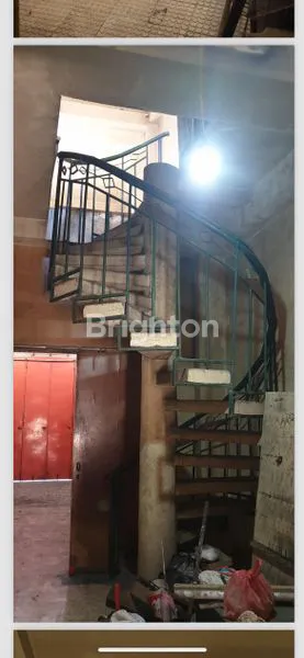 image RUKO 2 LANTAI JALAN RAYA UTAMA PUSAT BISNIS URIP SUMOHARJO JEBRES (3)