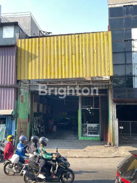 image GUDANG DI MAYJEND SUNGKONO LOKASI STRATEGIS  (1)