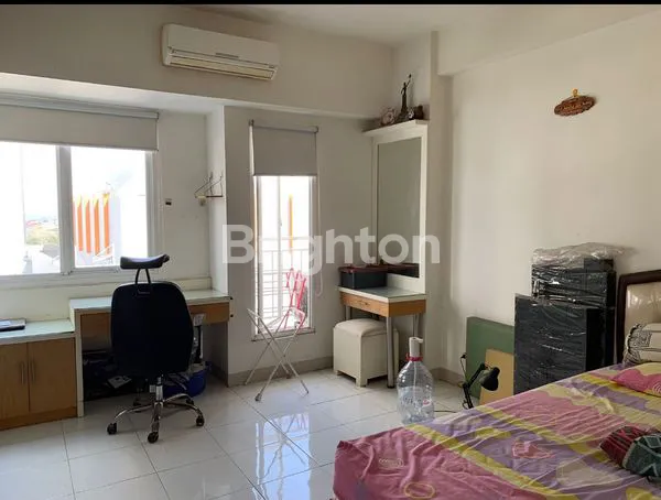 image APARTEMEN BERKELEY, SELANGKAH KE UC / UNIVERSITAS CIPUTRA, FULL FURNISH (2)