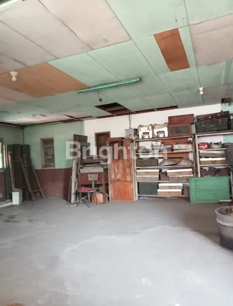 image RUMAH 2,5 LANTAI DI ARGOPURO, SURABAYA PUSAT (2)