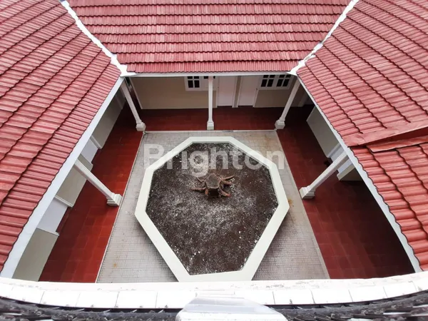 image RUMAH BESAR DAN LUAS DI LAWANG DEKAT JALAN POROS SURABAYA MALANG (4)