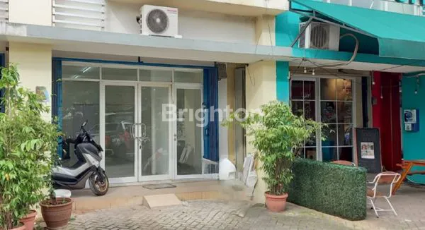 image RUKO DENGAN LETAK STRATEGIS DI BINTARO. HADAP JALAN UTAMA. (2)