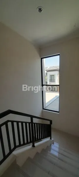 image RUMAH 2 LANTAI DI PODOMORO PARK SIAP HUNI (3)