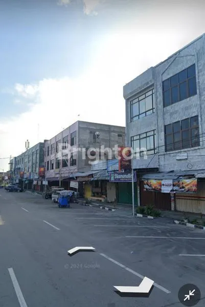 image RUKO STRATEGIS 3 LANTAI JALAN JEND SUDIRMAN (3)