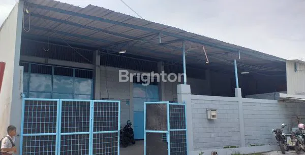 image GUDANG SIAP PAKAI DI JALAN WONOREJO INDAH TIMUR (1)