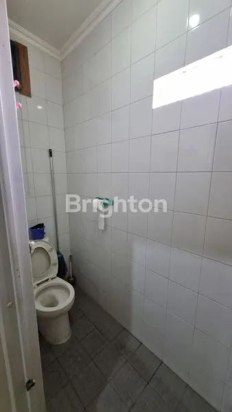 image RUMAH 3 LT PINGGIR JALAN COCOK UNTUK USAHA (5)