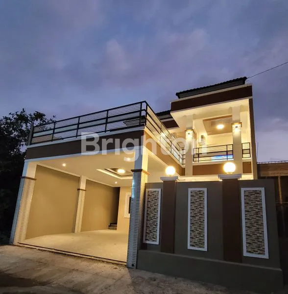 JUAL 2LT LUXURY POOL VILLA SIAP HUNI  FULL FUNISHED LOKASI PURWOMARTANI