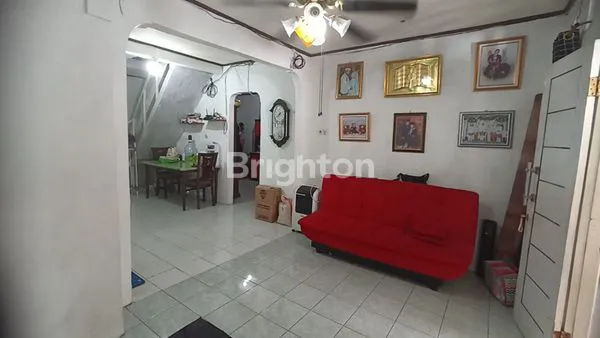 image DIJUALCEPAT RUMAH STRATEGISCIBUBUR JAKARTA TIMUR (3)