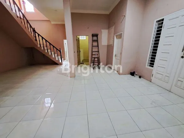 image RUKO GANDENG MANTAP PINGGIR JALAN BESAR (3)