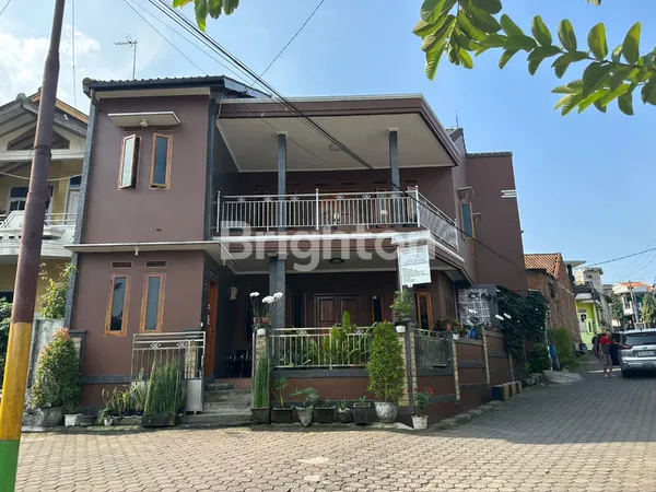 image RUMAH BAGUS FULL FURNISHED DALAM KOMPLEK PERUMAHAN DI CIBIRU BANDUNG TIMUR (1)