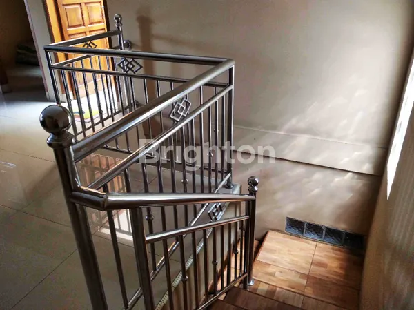 image RUMAH BAGUS FULL FURNISHED DALAM KOMPLEK PERUMAHAN DI CIBIRU BANDUNG TIMUR (4)