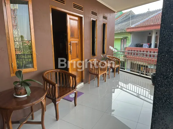 image RUMAH BAGUS FULL FURNISHED DALAM KOMPLEK PERUMAHAN DI CIBIRU BANDUNG TIMUR (8)
