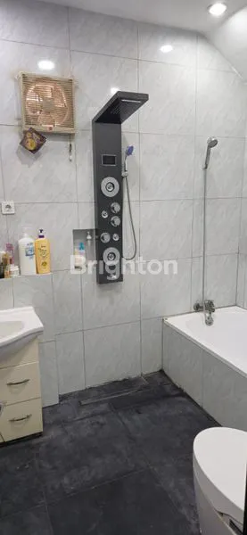 image RUMAH MEWAH DI TAMAN SARI (5)