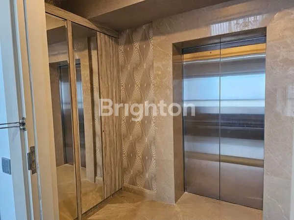 image FOR RENT  THE PEAK 3+1 BR NEW GRESS -PRIVATE LIFT (2)