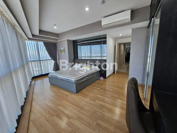 image FOR RENT  THE PEAK 3+1 BR NEW GRESS -PRIVATE LIFT (4)
