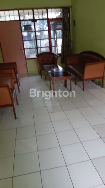 image RUMAH UNTUK USAHA KOST DI BSD NUSA LOKA (3)