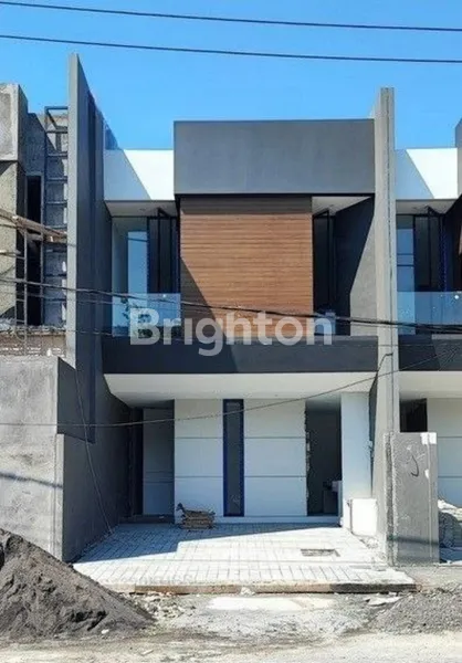 image BRAND NEW HOUSE RAYA KUTISARI DEKAT UBAYA, PETRA, TENGGILIS MEJOYO (1)