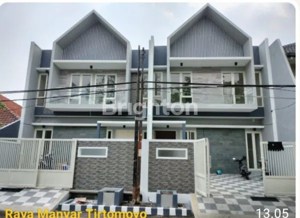 image DIJUAL RUMAH DAERAH MANYAR TIRTOMOYO (1)