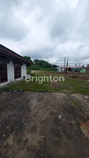 image LAHAN BESERTA 2 RUMAH DI TEPI JL.MULAWARMAN BALIKPAPAN TIMUR (3)