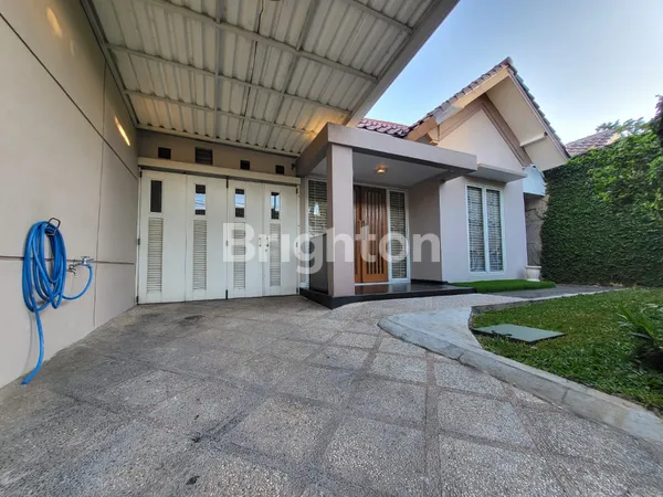 image RUMAH 2ND CANTIK TERAWAT JL DELTA RAYA, DELTASARI BARU WARU SIDOARJO (2)