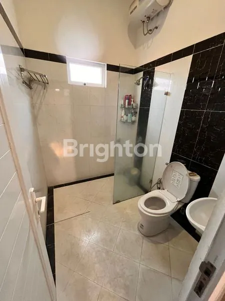 image RUMAH HUNIAN CANTIK 2,5 LANTAI DI BEJI (7)