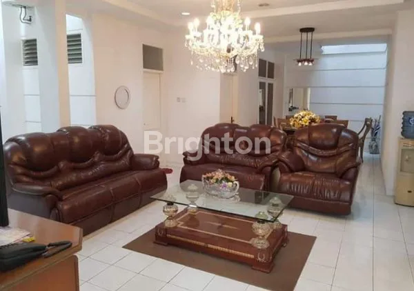 image RUMAH DIKAWASAN ELIT ALAM SEGAR PONDOK INDAH JAKARTA SELATAN (3)