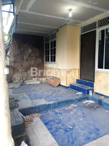 image  RUMAH GRIYA BABATAN MUKTI DEKAT   KAMPUS UNESA DAN DEKAT PAKUWON MALL   PTC (3)
