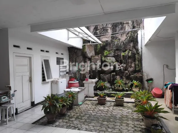 image RUMAH NOL JALAN DI JL. KALIURANG MALANG DEKAT MINIMARKET COCOK UNTUK SEGALA MACAM USAHA (3)