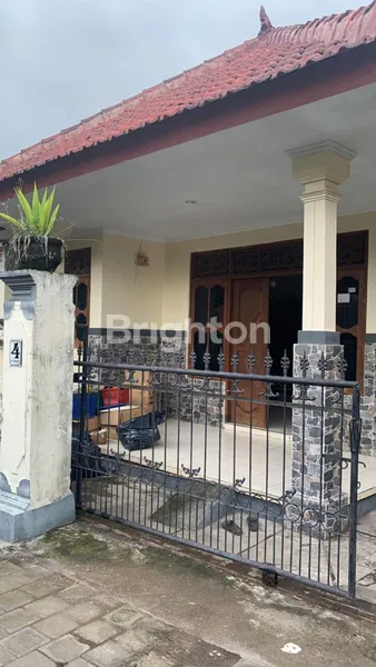 image RUMAH DENGAN BALE BENGONG DI MONANG MANING BALI (2)