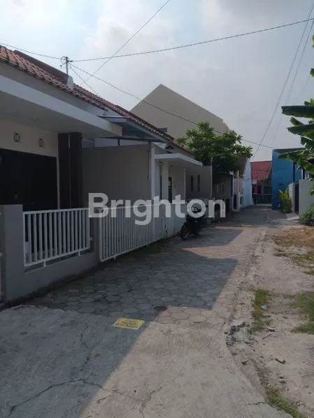 image RUMAH SIAP HUNI DALAM KOTA DEKAT KAMPUS UAD (1)