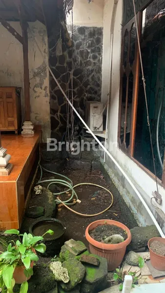 image RUMAH DENGAN BALE BENGONG DI MONANG MANING BALI (7)