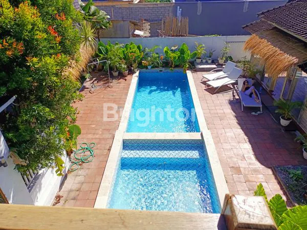 image VILLA JOGLO 4 KT LOKASI NYAMAN DI CANGGU (2)