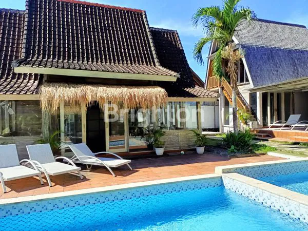 image VILLA JOGLO 4 KT LOKASI NYAMAN DI CANGGU (7)