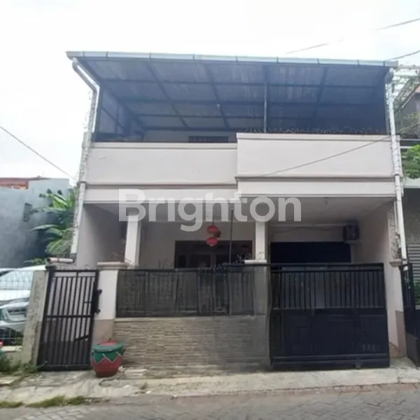 image SEMOLOWARU SIAP HUNI 2 LANTAI DEKAT MERR , TENGAH KOTA (1)