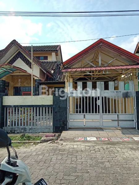 image RUMAH 2 LANTAI DIJUAL MURAH (3)