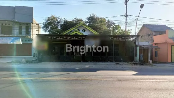 image DIJUAL RUMAH, LOKASI STRATEGIS, PINGGIR JALAN RAYA MAOSPATI - NGAWI (1)