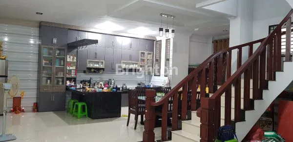 image RUMAH HOKKY MEWAH HOEK SUNGGAL (4)