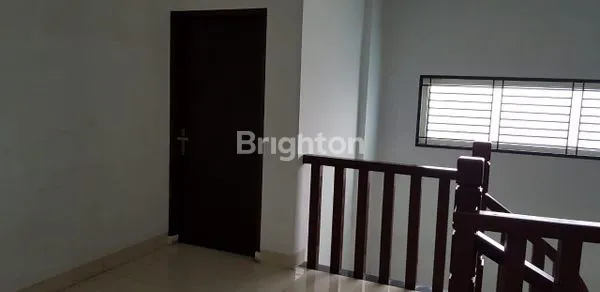 image RUMAH HOKKY MEWAH HOEK SUNGGAL (8)