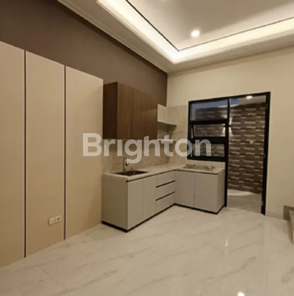 image BRAND NEW MEWAH 2 LANTAI AREA SUTOREJO PRIMA, SURABAYA TIMUR (7)