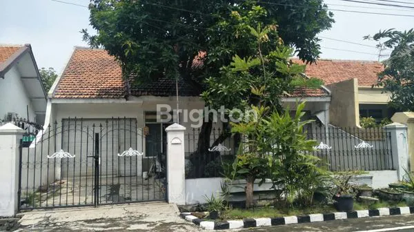 image RUMAH SIAP HUNI RUNGKUT (1)