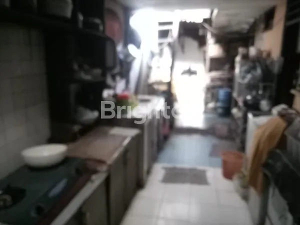 image RUMAH SANGAT STRATEGIS LETAKNYA PINGGIR JALAN RAMAI (5)