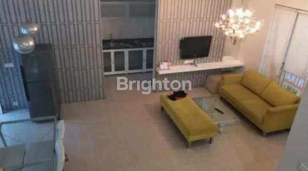 image HUNIAN MINIMALIS MODERN 2 LANTAI HADAPNYA DINGIN SELATAN DI WBM 2 SBY BARAT (4)