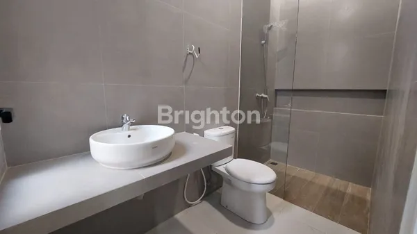 image MANYAR TITROASRI (5)