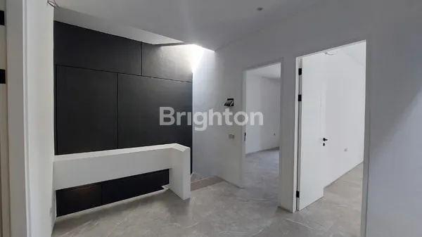 image MANYAR TITROASRI (7)