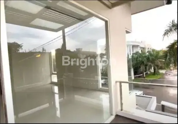 image RUMAH BARU SIAP HUNI DI ARAYA BOULEVARD JALAN KEMBAR (6)