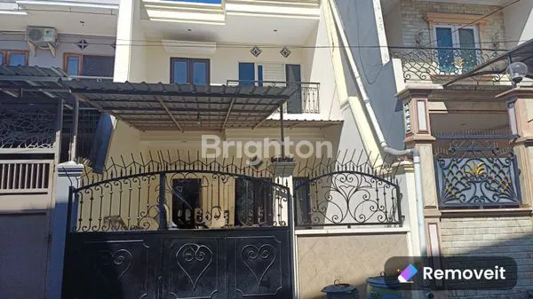 RUMAH 2 LANTAI, SIAP HUNI, SUDAH RENOVASI