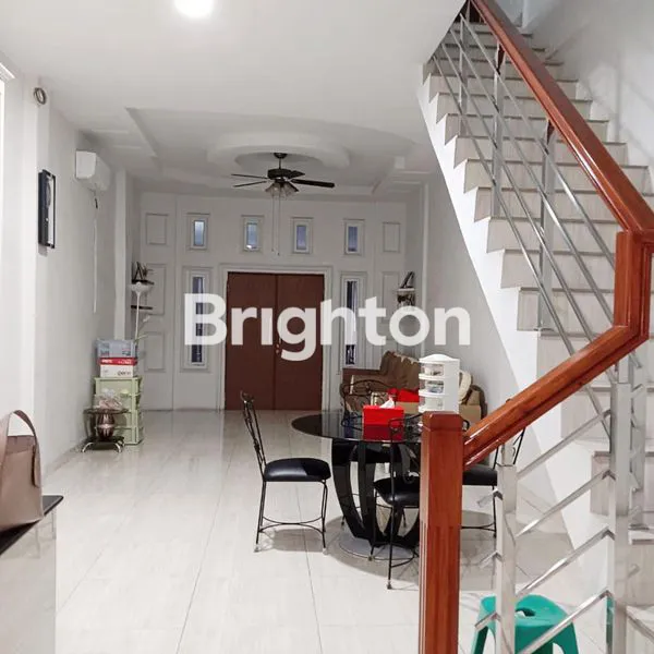 image RUKO INTI KOTA. JL. SEWINDU. 950 METER DARI PLAZA MEDAN FAIR. KONDISI SANGAR BAGUS ! (2)