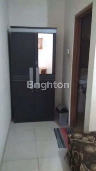 image RUMAH KOST 16 KAMAR POLTEK UI, DEPOK (6)